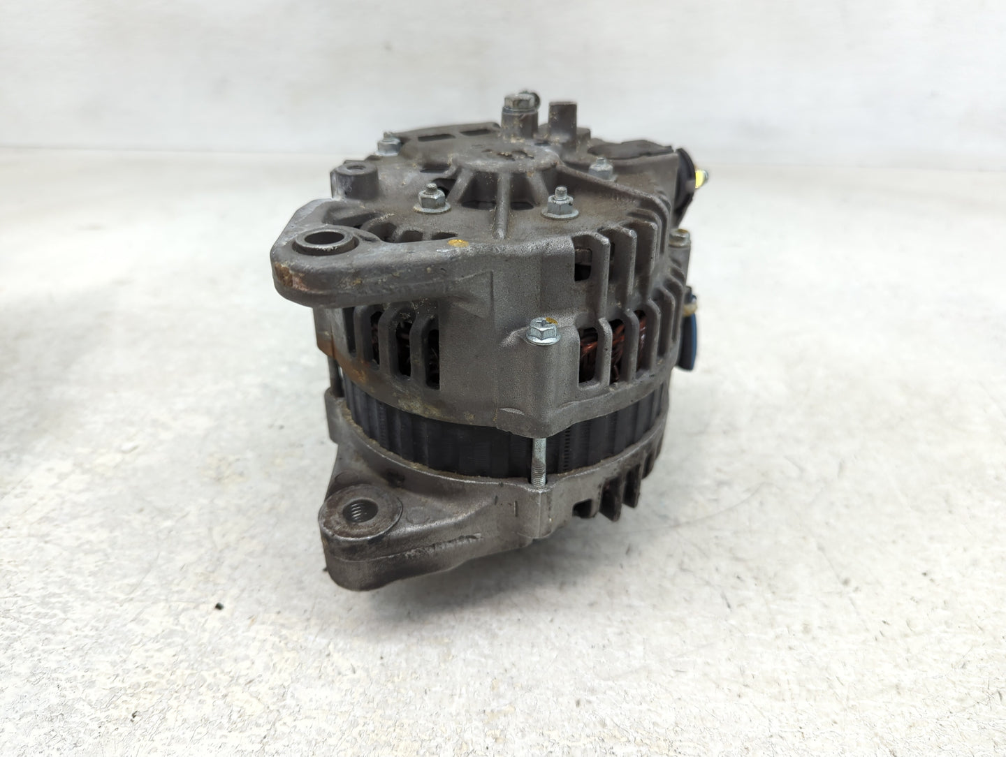 1998-1999 Nissan Altima Alternator Replacement Generator Charging Assembly Engine OEM Fits Fits 1998 1999 OEM Used Auto Part