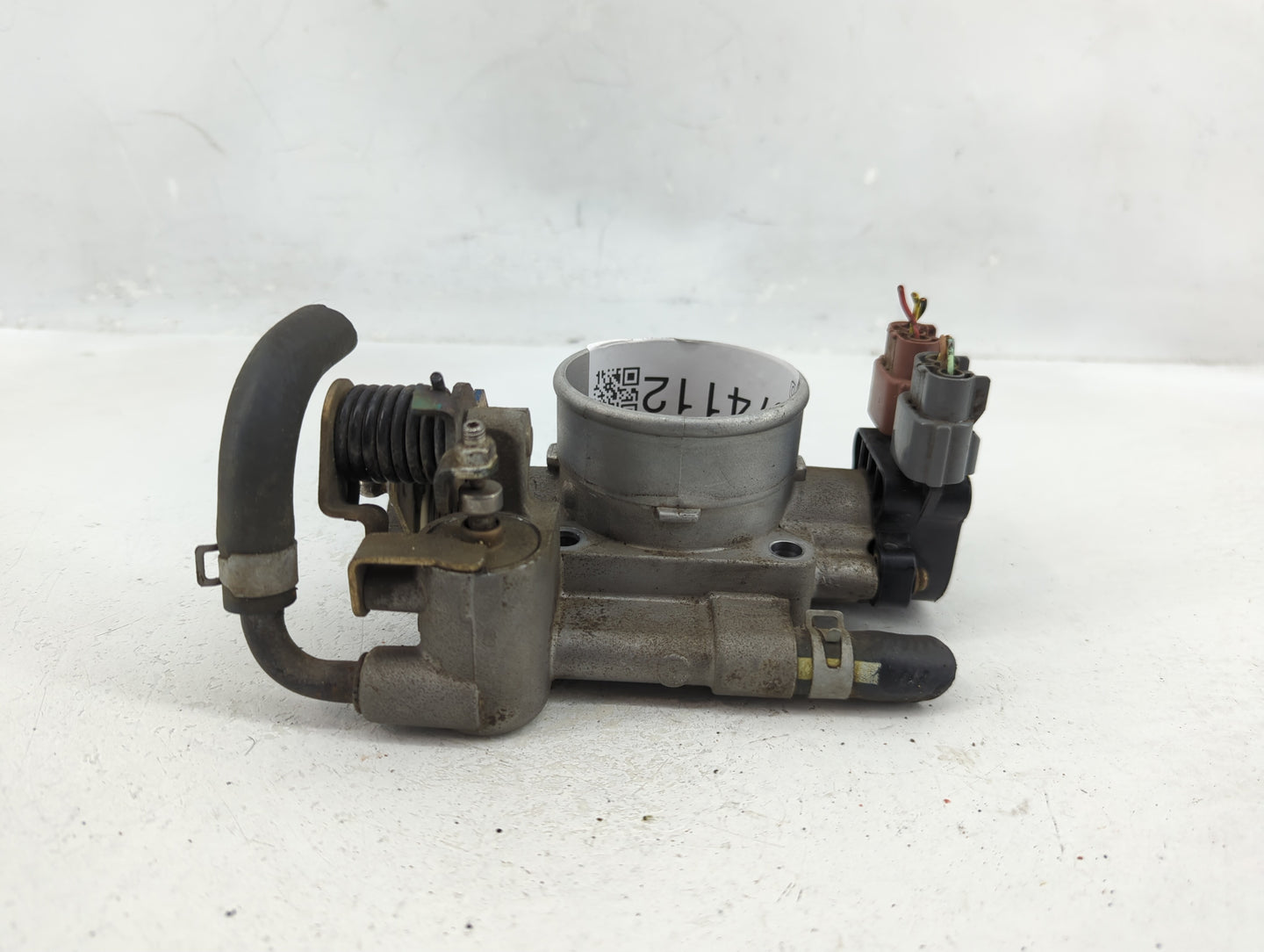 1998-1999 Nissan Altima Throttle Body Fits Fits 1998 1999 OEM Used Auto Parts - Oemusedautoparts1.com