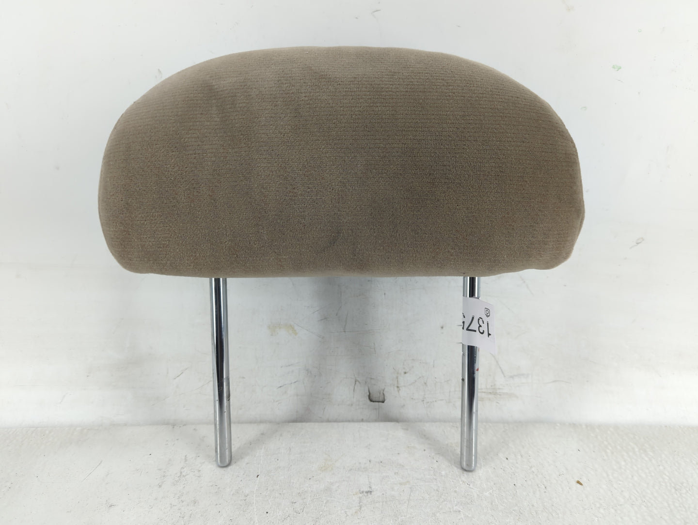 1999 Nissan Altima Headrest Head Rest Rear Center Seat Fits OEM Used Auto Parts - Oemusedautoparts1.com