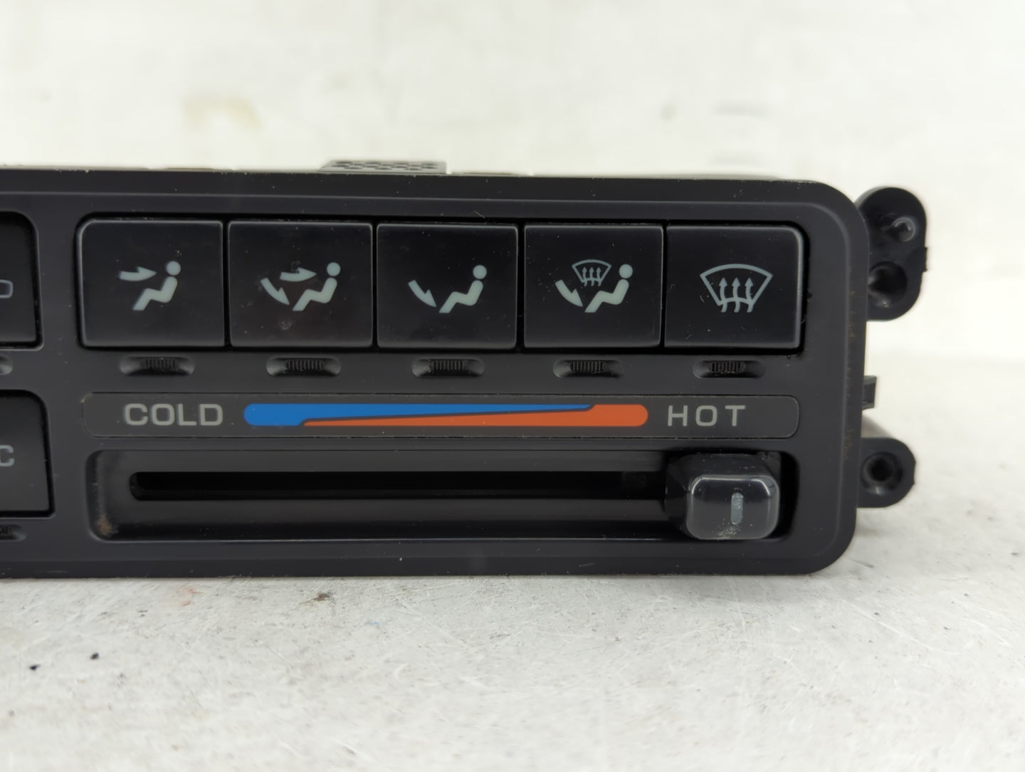 1999 Nissan Altima Climate Control Module Temperature AC/Heater Replacement P/N:275109E001 Fits OEM Used Auto Parts - Oemuse