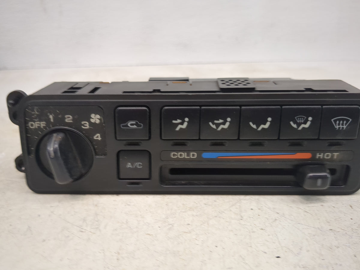 1999 Nissan Altima Climate Control Module Temperature AC/Heater Replacement P/N:275109E001 Fits OEM Used Auto Parts - Oemuse