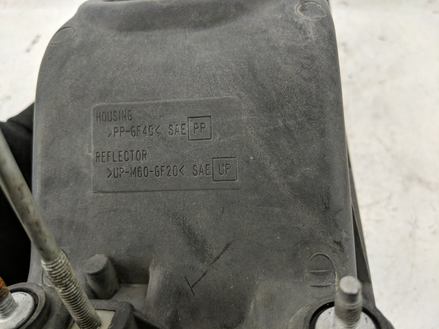 1997-1999 Nissan Maxima Passenger Right Oem Head Light Headlight Lamp - Oemusedautoparts1.com