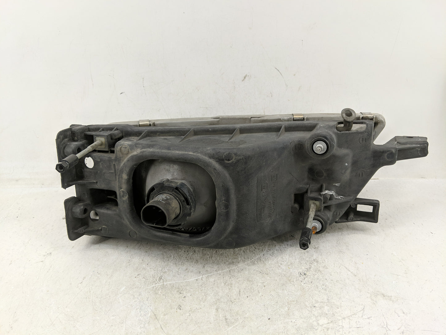 1997-1999 Nissan Maxima Passenger Right Oem Head Light Headlight Lamp - Oemusedautoparts1.com