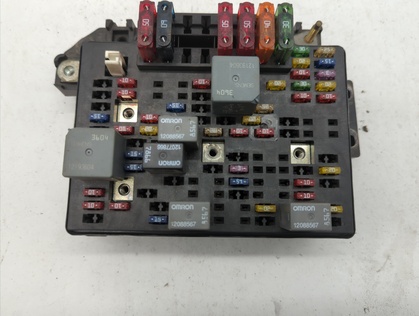 1999 Nissan Quest Fusebox Fuse Box Panel Relay Module P/N:15328842 Fits OEM Used Auto Parts - Oemusedautoparts1.com