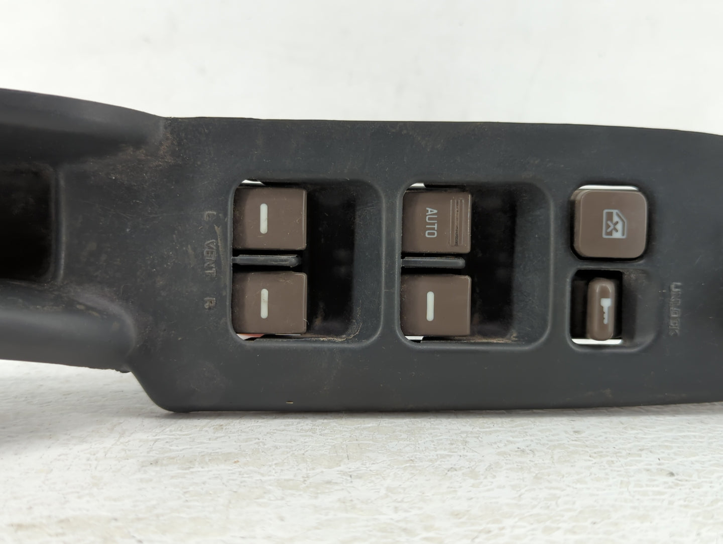 1999 Nissan Quest Climate Control Module Temperature AC/Heater Replacement P/N:80961 7B300 Fits OEM Used Auto Parts - Oemuse