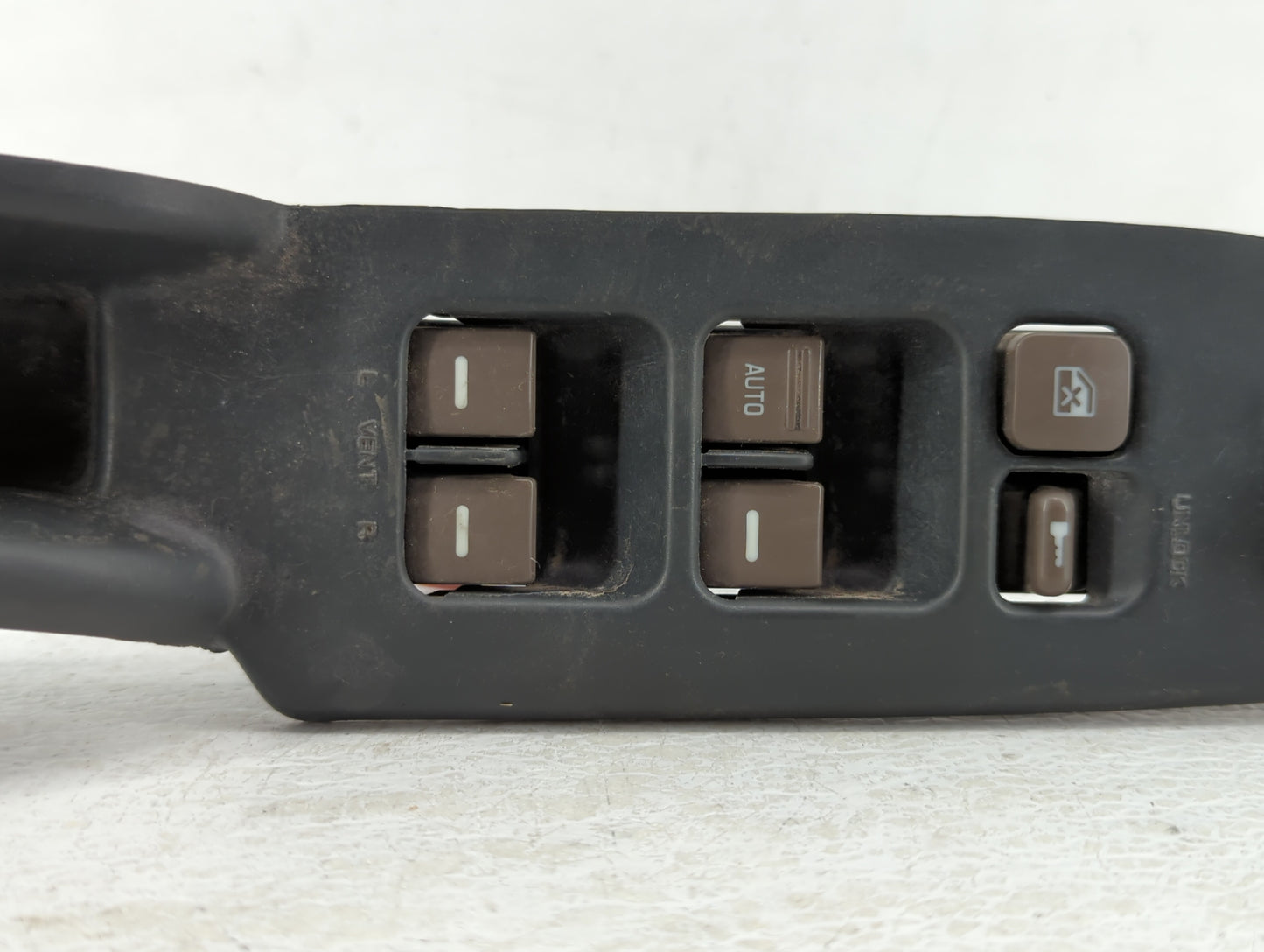 1999 Nissan Quest Climate Control Module Temperature AC/Heater Replacement P/N:80961 7B300 Fits OEM Used Auto Parts - Oemuse