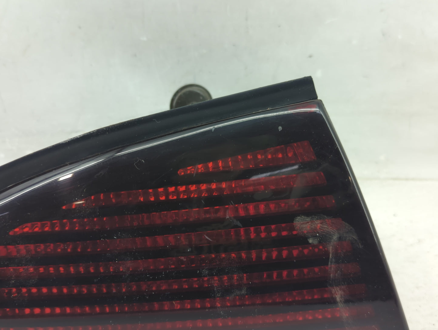 1995-1999 Oldsmobile Aurora Tail Light Assembly Driver Left OEM P/N:16520027 Fits Fits 1995 1996 1997 1998 1999 OEM Used Aut