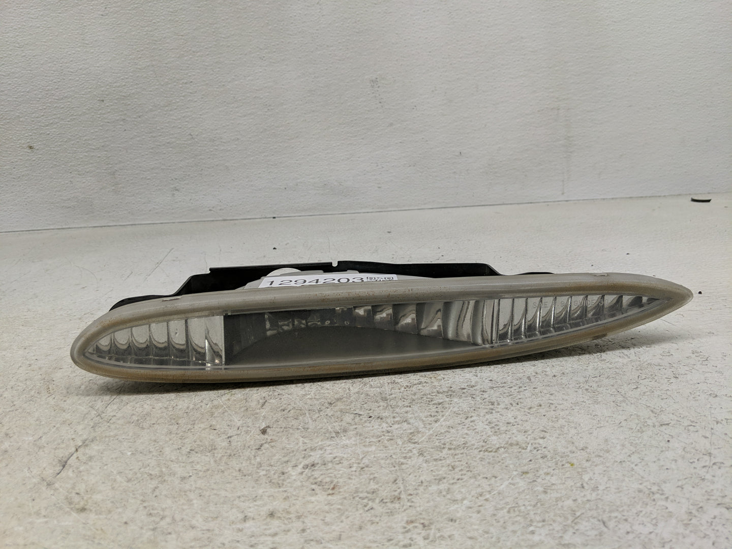 1995-1999 Oldsmobile Aurora Passenger Right Oem Front Light Lamp - Oemusedautoparts1.com
