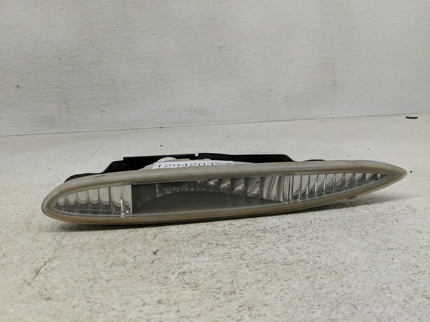 1995-1999 Oldsmobile Aurora Passenger Right Oem Front Light Lamp - Oemusedautoparts1.com