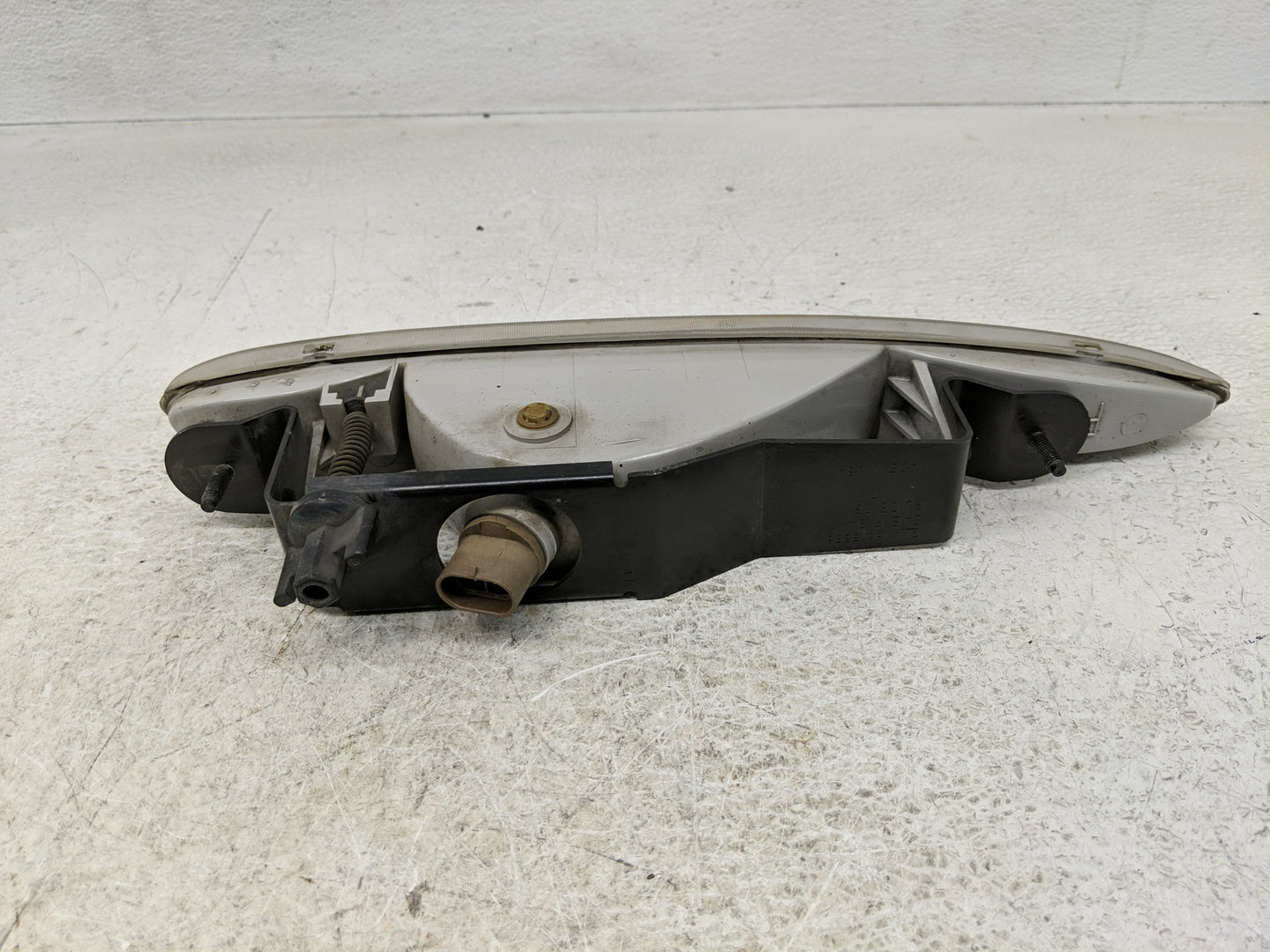 1995-1999 Oldsmobile Aurora Passenger Right Oem Front Light Lamp - Oemusedautoparts1.com