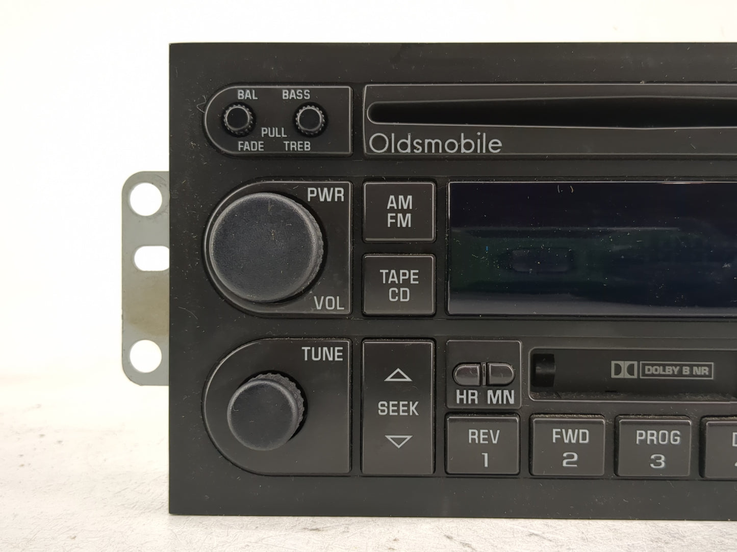 1998-1999 Oldsmobile Bravada Radio AM FM Cd Player Receiver Replacement P/N:09366523 Fits Fits 1996 1997 1998 1999 2000 OEM 