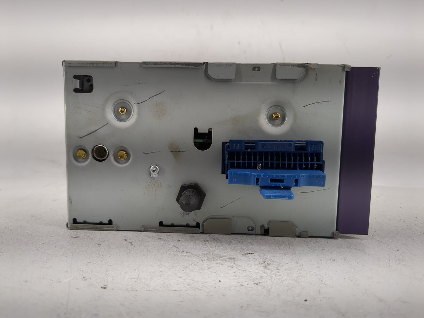 1998-1999 Oldsmobile Bravada Radio AM FM Cd Player Receiver Replacement P/N:09366523 Fits Fits 1996 1997 1998 1999 2000 OEM 