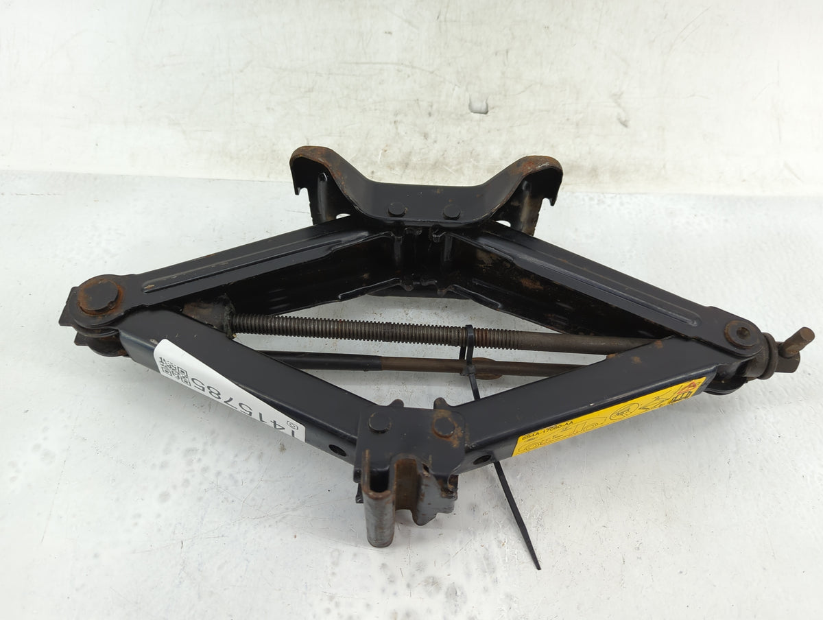 1999 Pontiac Bonneville Spare Scissor Car Jack - Oemusedautoparts1.com