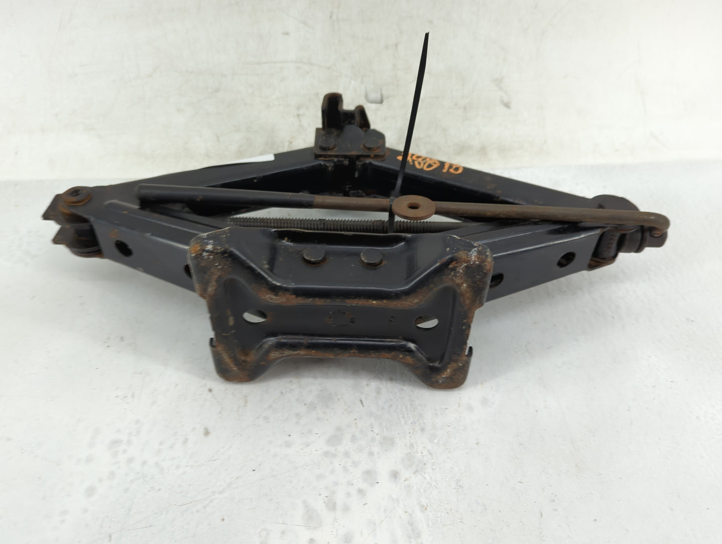 1999 Pontiac Bonneville Spare Scissor Car Jack - Oemusedautoparts1.com