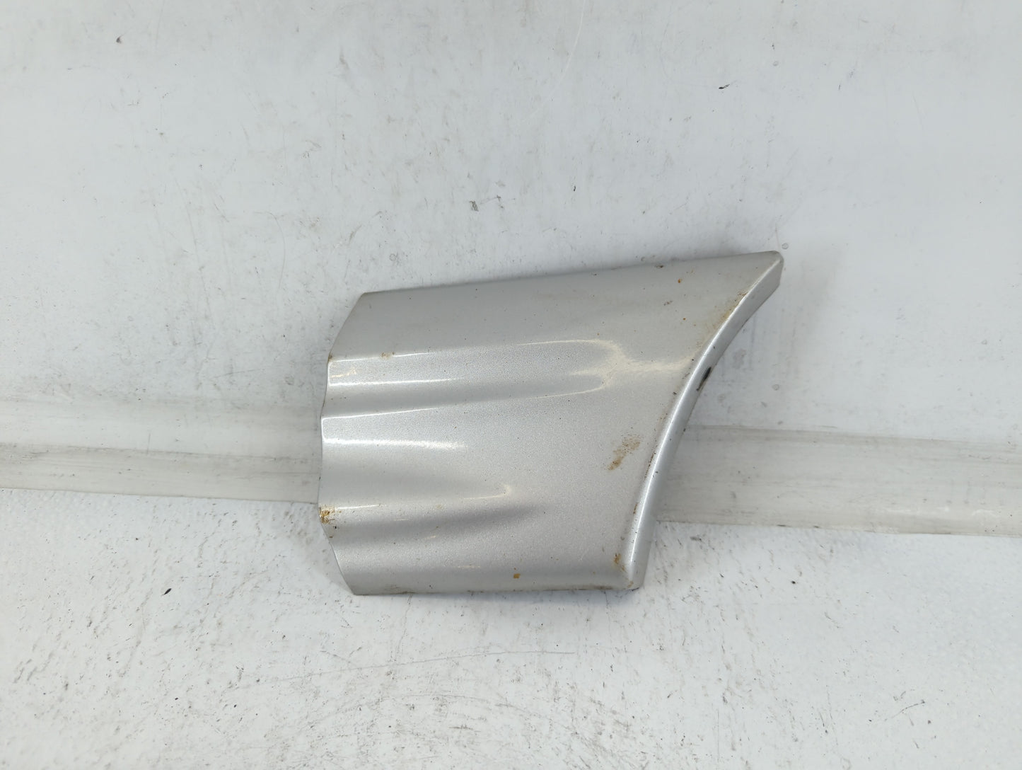 1999 Pontiac Bonneville Fender Molding  Light Grey - Oemusedautoparts1.com
