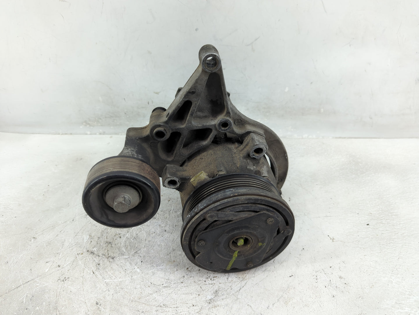 1995-2002 Pontiac Firebird Air Conditioning A/c Ac Compressor Oem - Oemusedautoparts1.com