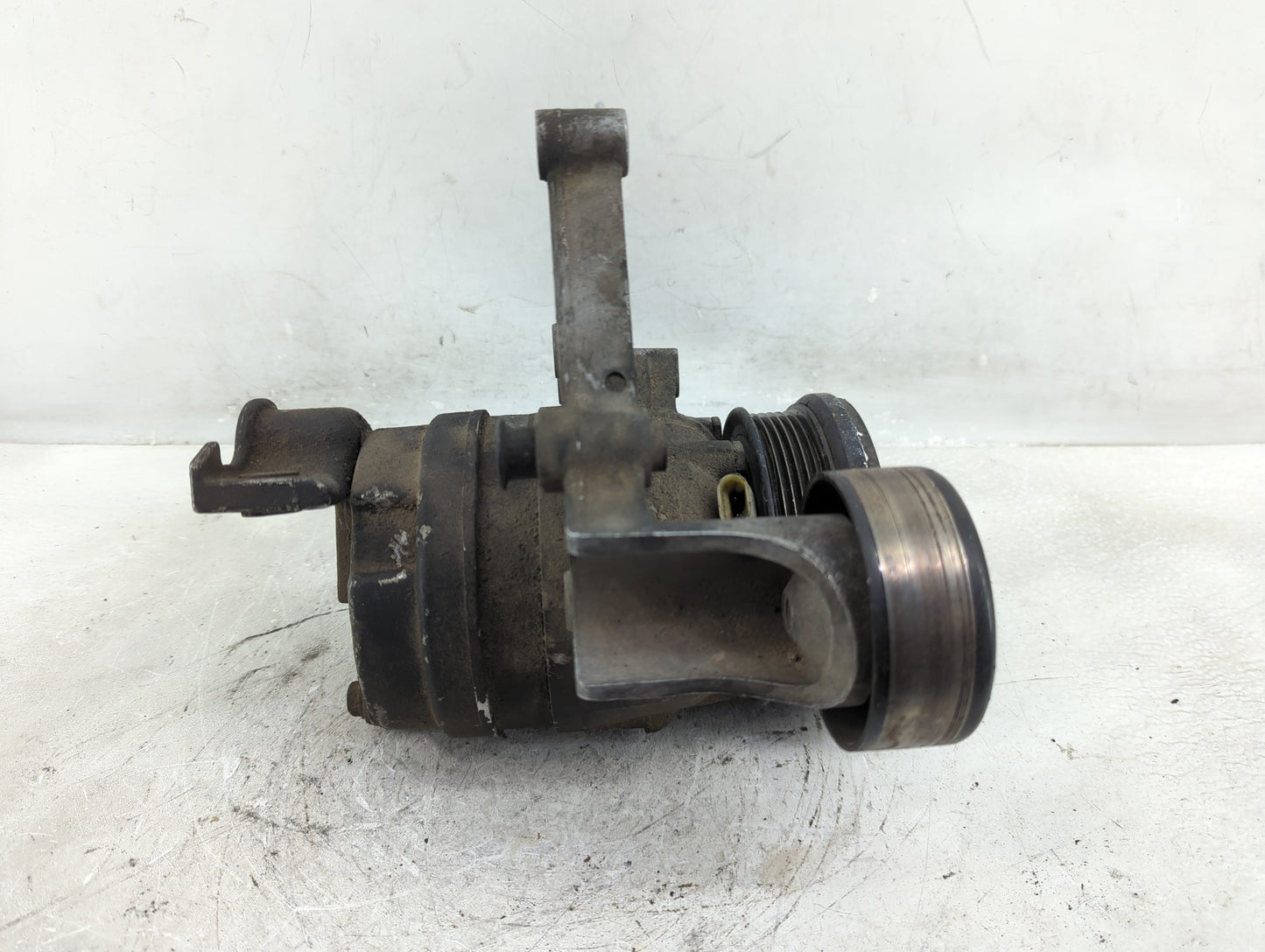 1995-2002 Pontiac Firebird Air Conditioning A/c Ac Compressor Oem - Oemusedautoparts1.com