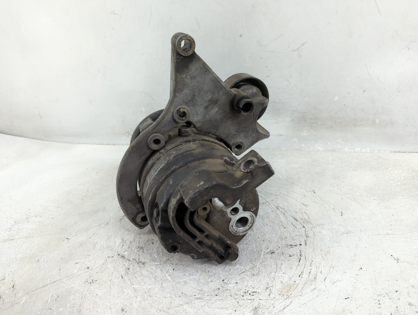 1995-2002 Pontiac Firebird Air Conditioning A/c Ac Compressor Oem - Oemusedautoparts1.com