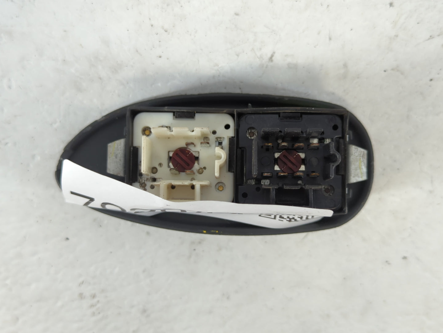 1999-2000 Pontiac Grand Am Master Power Window Switch Replacement Driver Side Left Fits Fits 1999 2000 OEM Used Auto Parts -