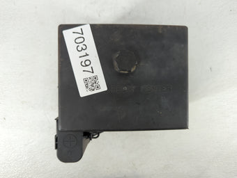 compare product 1999 Pontiac Grand Am Fusebox Fuse Box Relay Module Tipm 12193709-b
