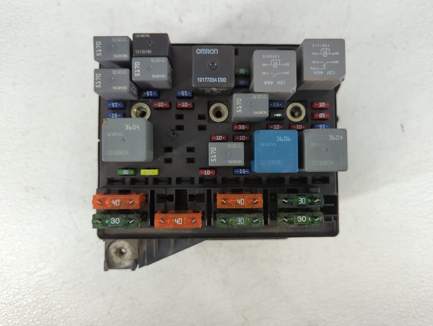 1999 Pontiac Grand Am Fusebox Fuse Box Relay Module Tipm 12193709-b - Oemusedautoparts1.com