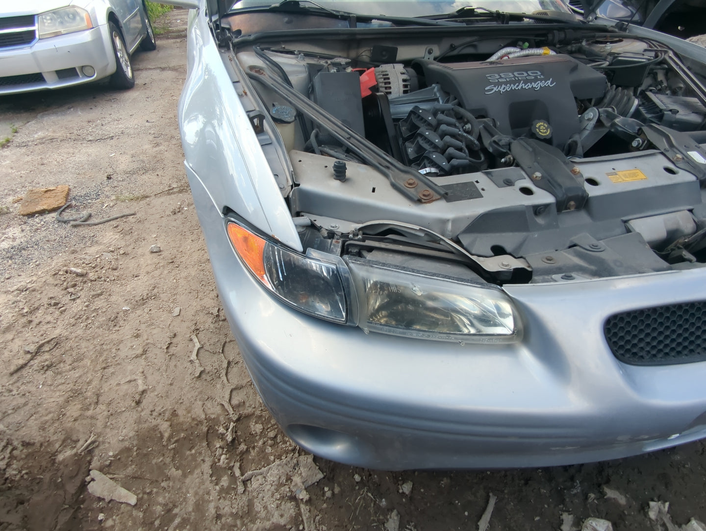 1997 Pontiac Grand Prix Passenger Right Oem Head Light Headlight Lamp - Oemusedautoparts1.com