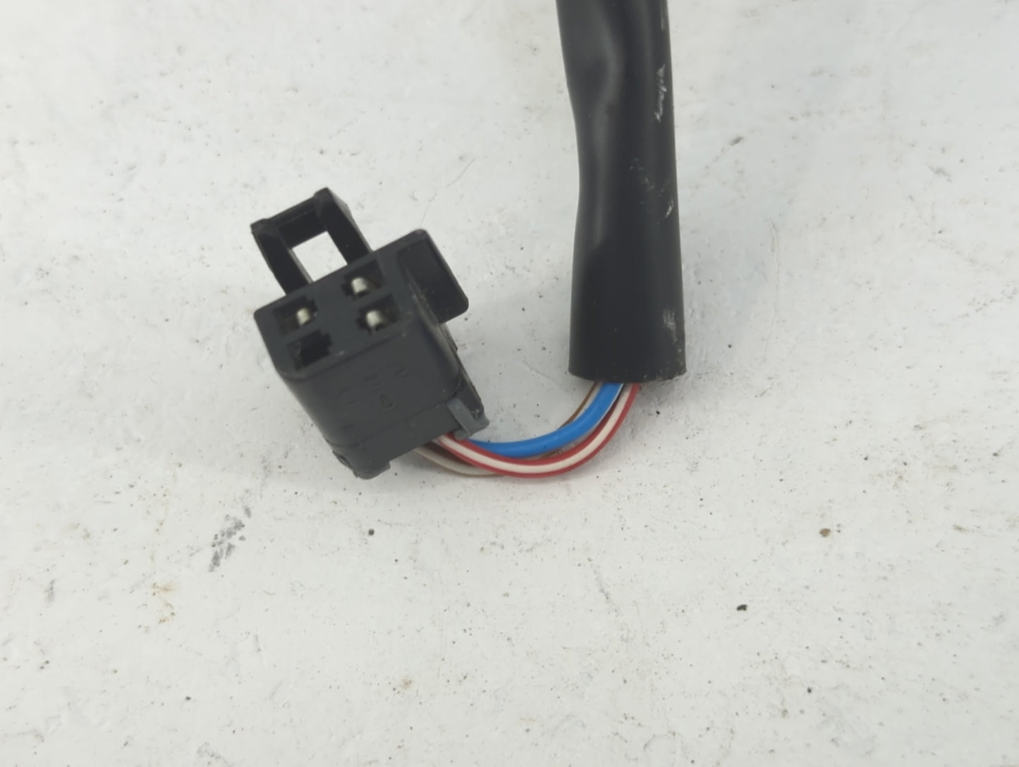 1997-2003 Pontiac Grand Prix Passenger Side View Mirror - Right Door Mirror OEM Used - Oemusedautoparts1.com