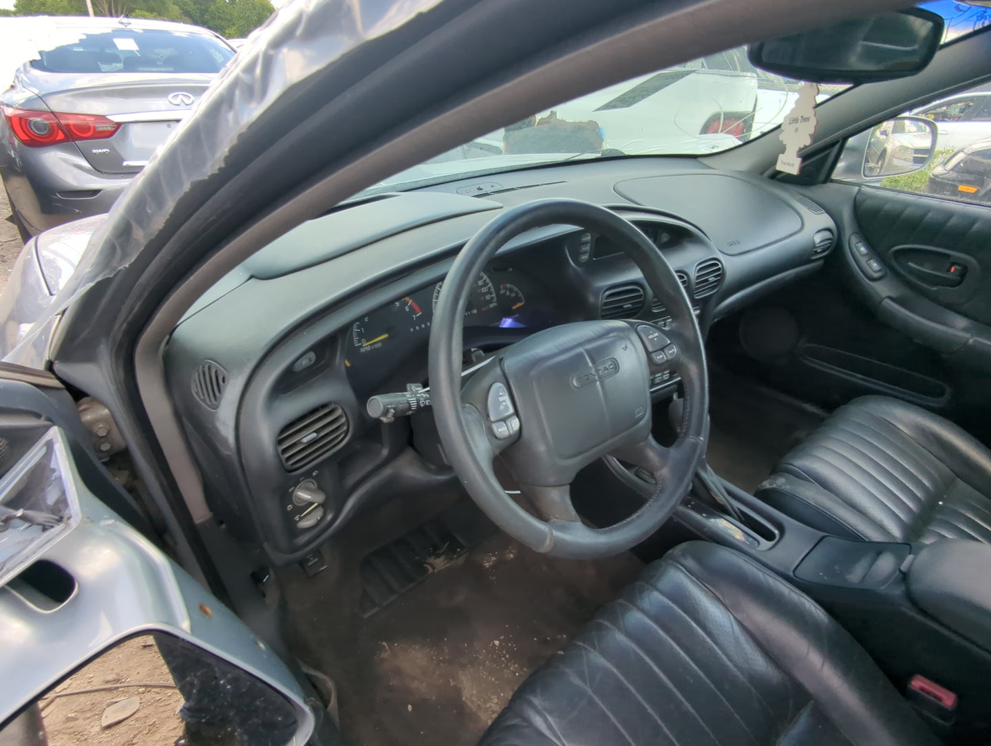 1999-2000 Pontiac Grand Prix Air Bag Driver Left Steering Wheel Mounted - Oemusedautoparts1.com