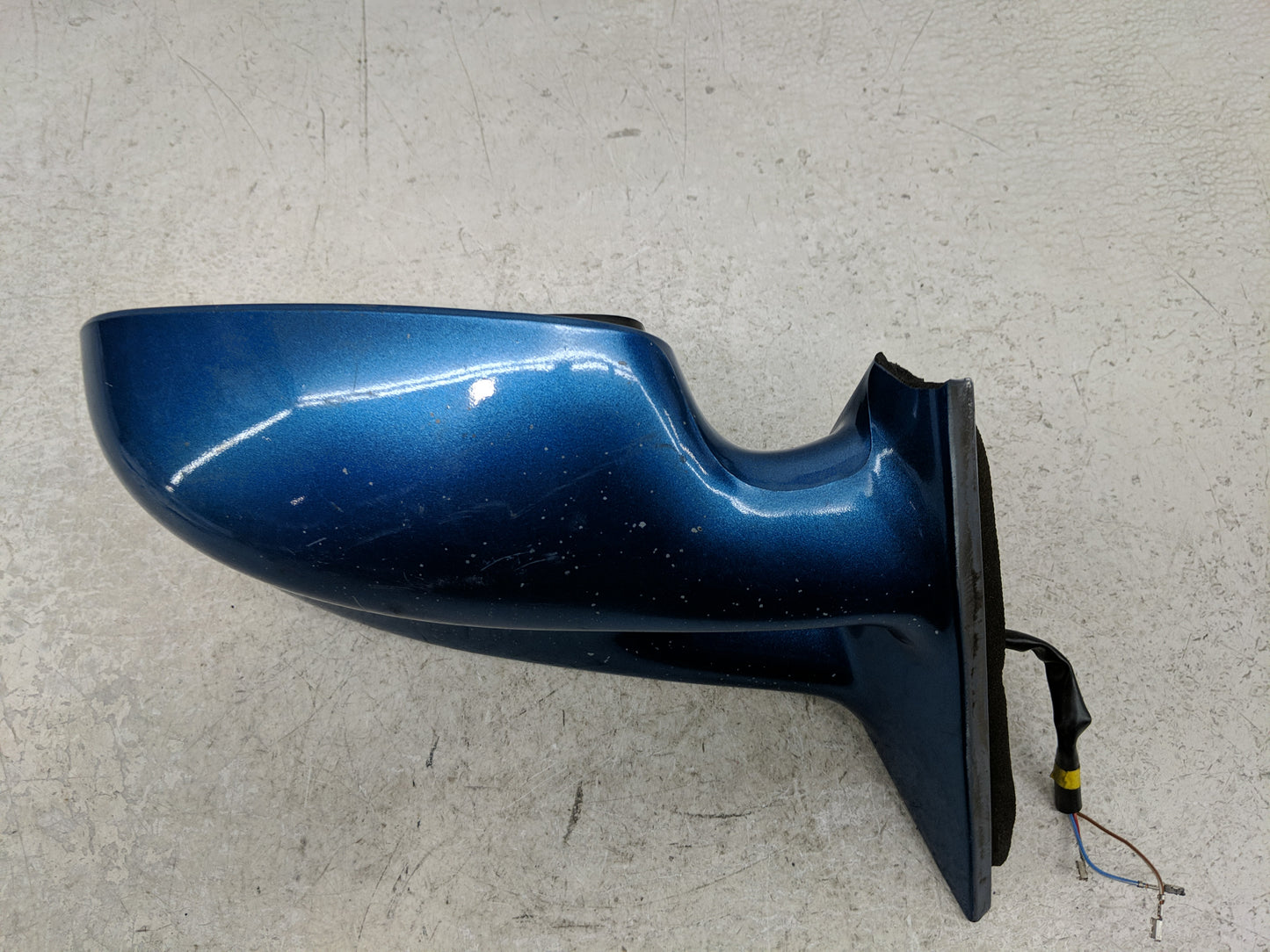 1997-2003 Pontiac Grand Prix Passenger Side View Mirror - Right Door Mirror OEM Used - Oemusedautoparts1.com