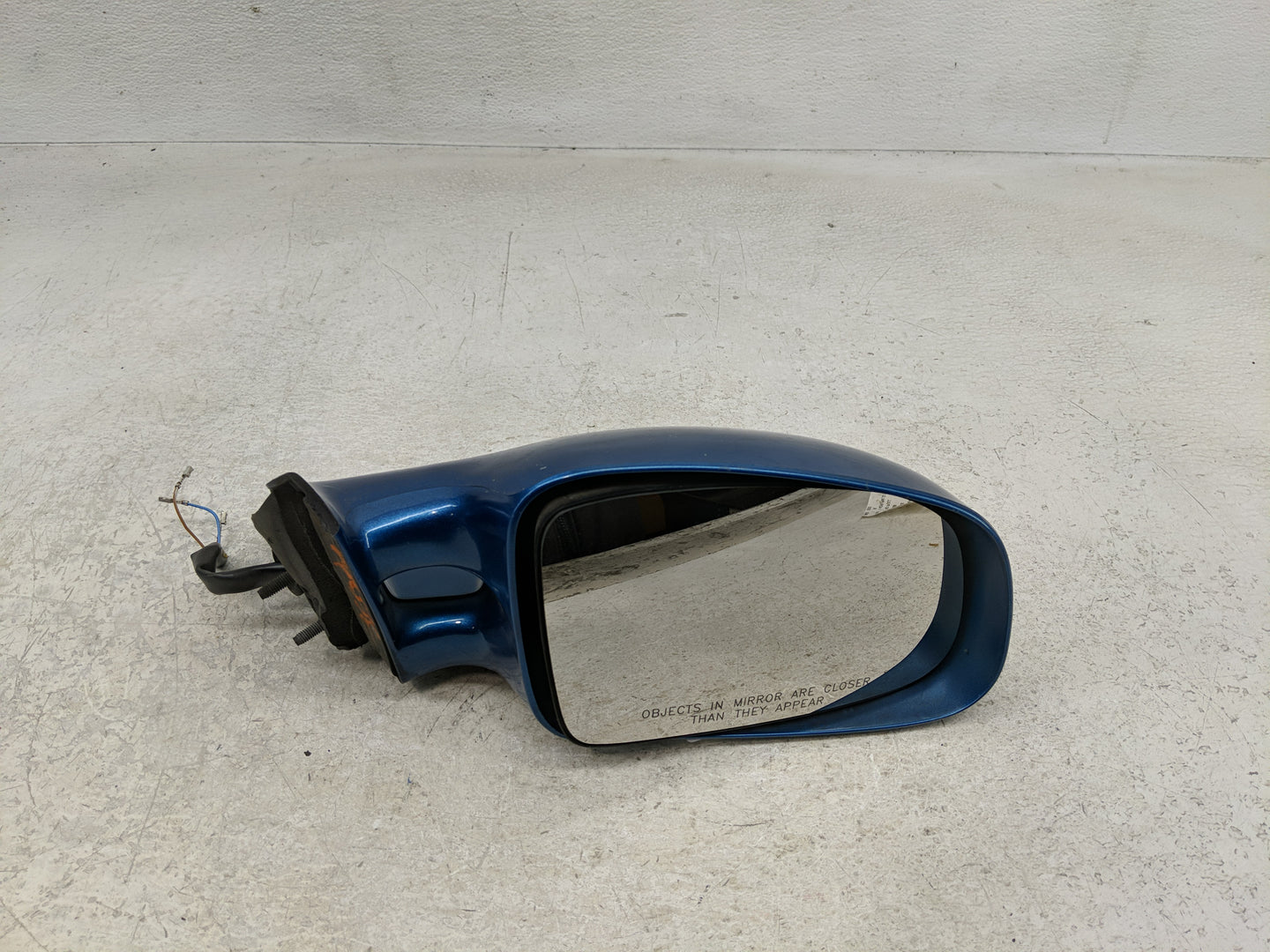1997-2003 Pontiac Grand Prix Passenger Side View Mirror - Right Door Mirror OEM Used - Oemusedautoparts1.com
