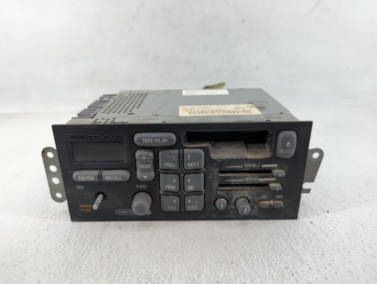 1999-2001 Pontiac Grand Prix Am Fm Cd Player Radio Receiver - Oemusedautoparts1.com