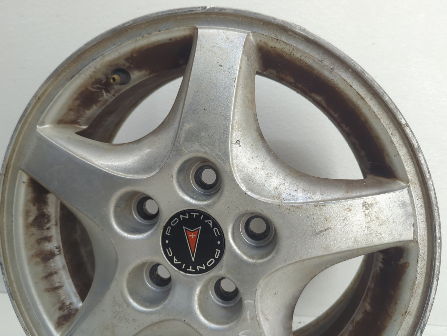 1999-2005 Pontiac Montana Oem Wheel Rim 1092323 - Oemusedautoparts1.com