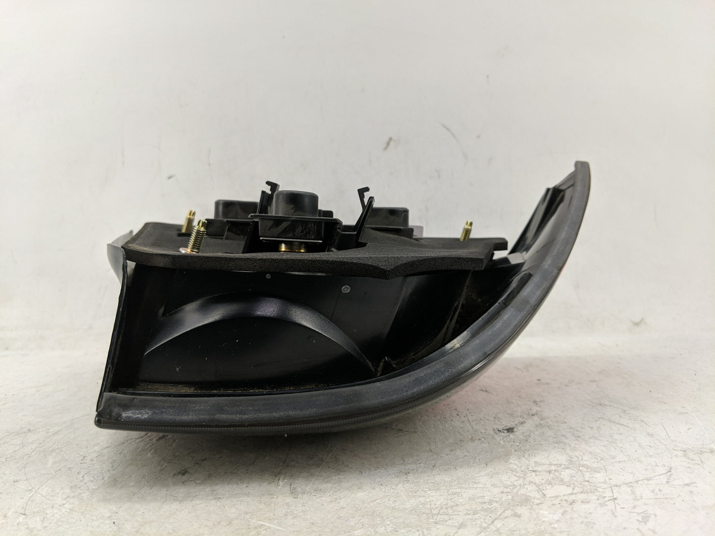 1999 Saab 95 Tail Light Assembly Passenger Right OEM Fits OEM Used Auto Parts - Oemusedautoparts1.com