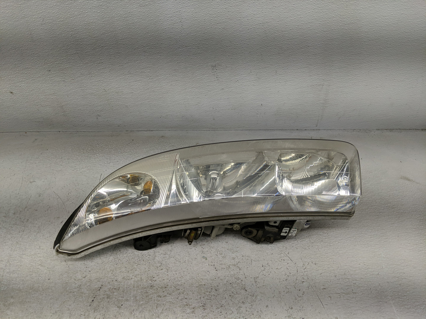 Saturn Sc Driver Left Oem Head Light Headlight Lamp - Oemusedautoparts1.com