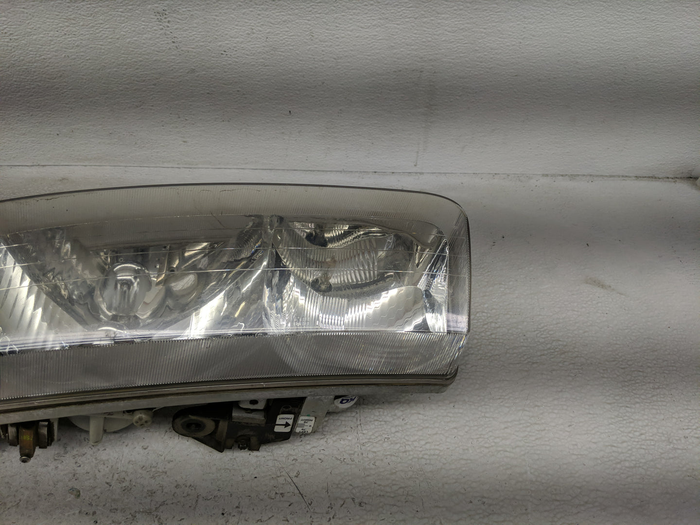Saturn Sc Driver Left Oem Head Light Headlight Lamp - Oemusedautoparts1.com