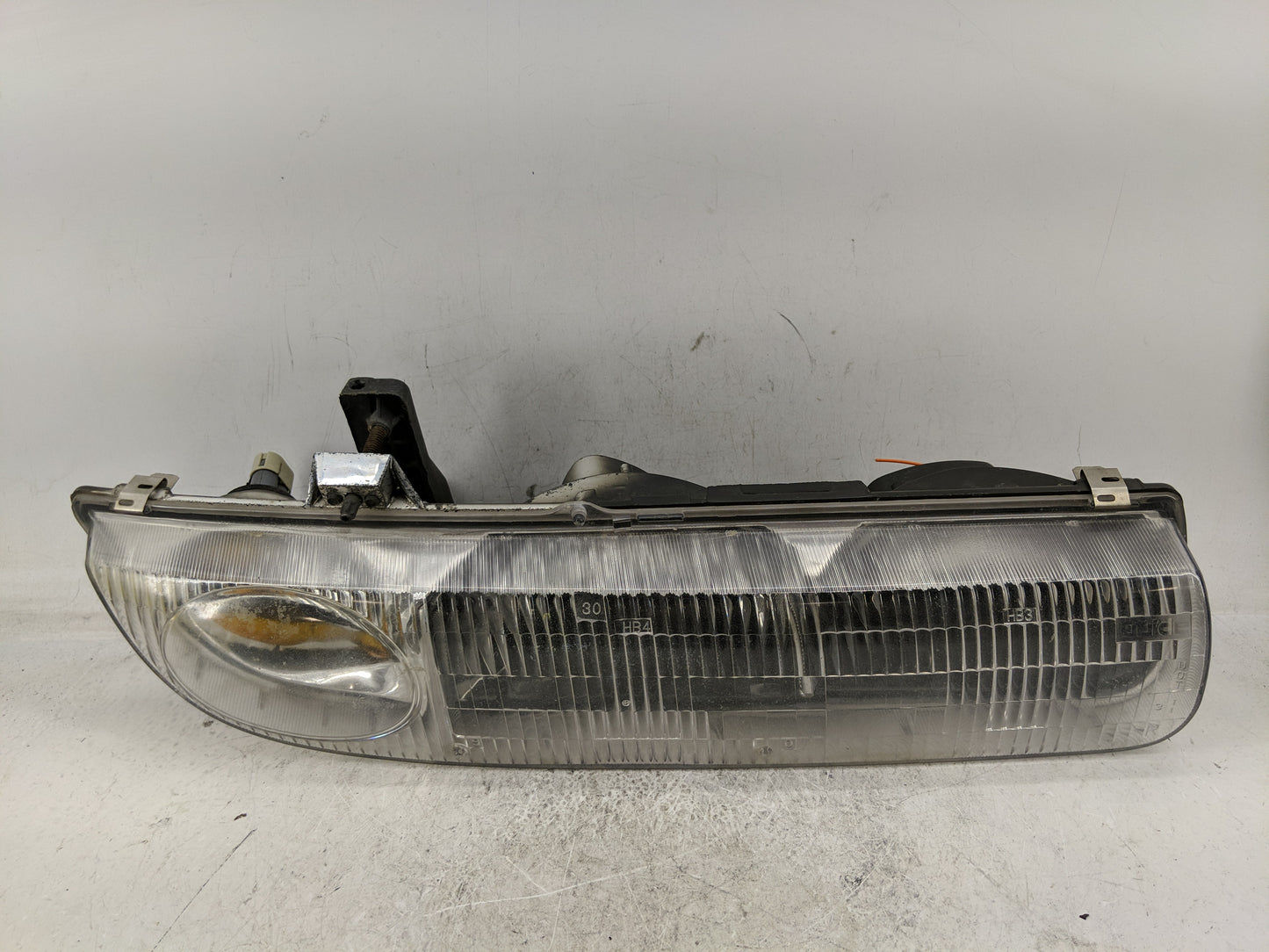 1996-1999 Saturn Sl Passenger Right Oem Head Light Headlight Lamp - Oemusedautoparts1.com