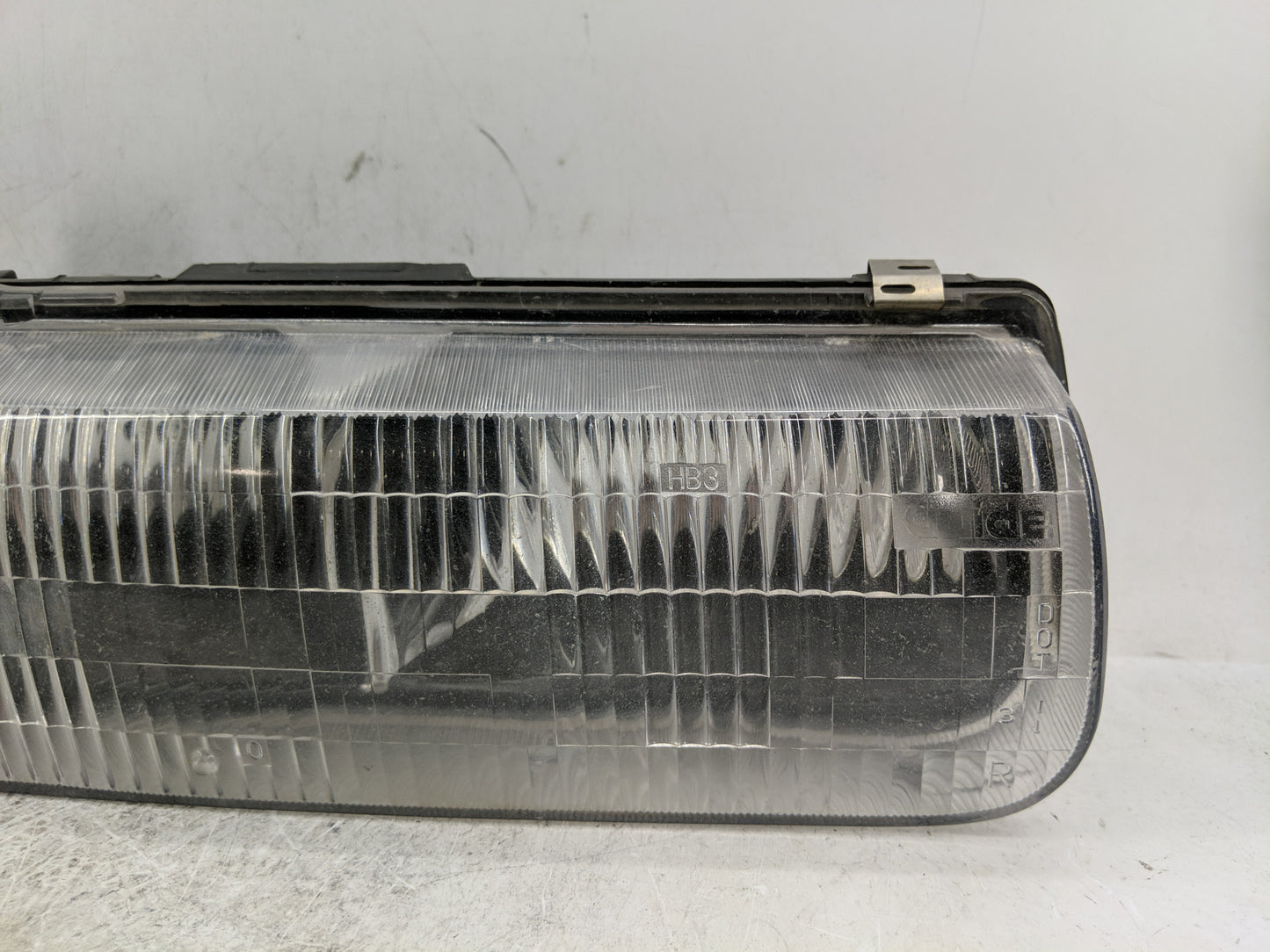 1996-1999 Saturn Sl Passenger Right Oem Head Light Headlight Lamp - Oemusedautoparts1.com