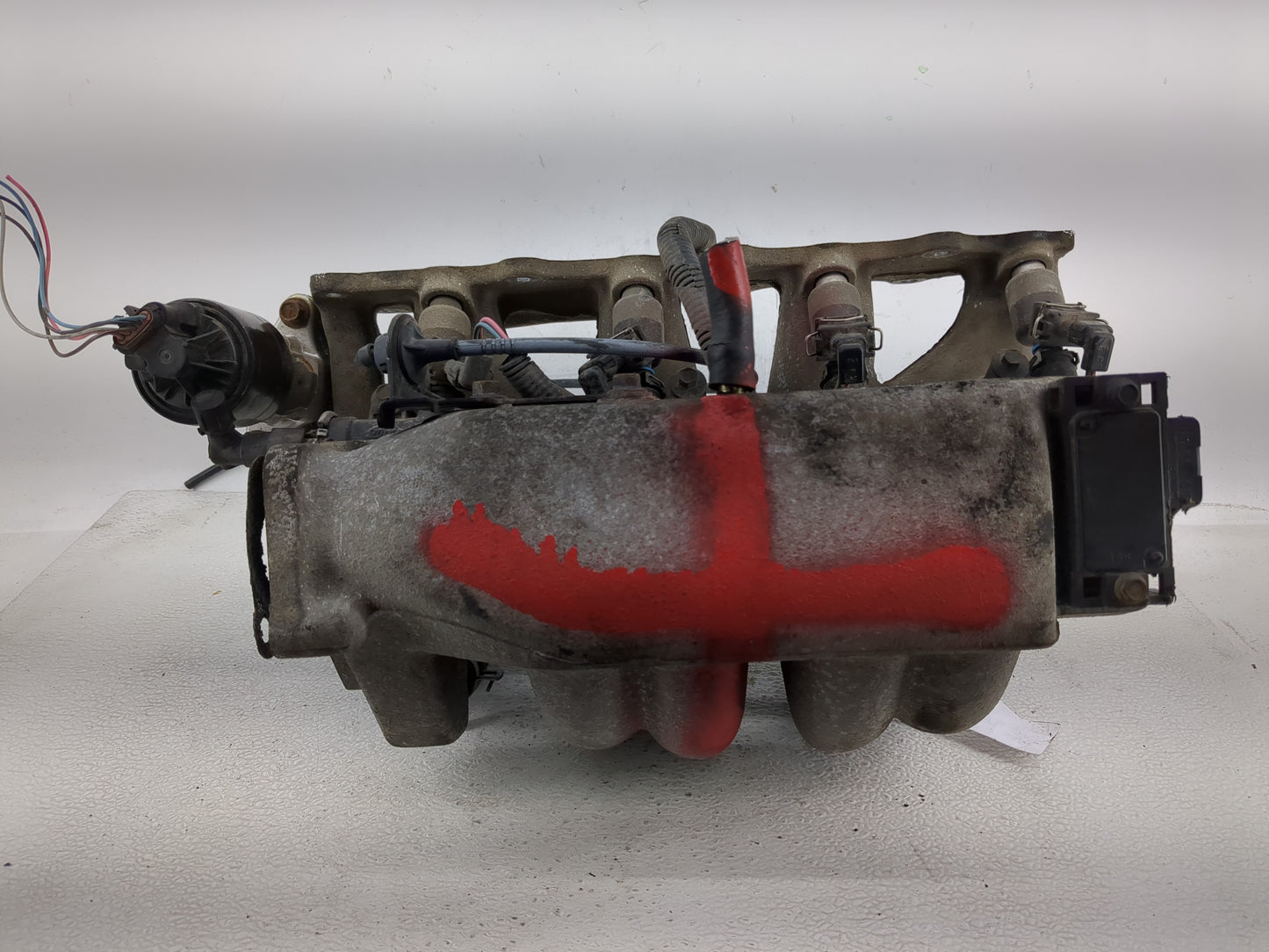 1995-1999 Saturn Sl Air Intake Manifold Fits Fits 1995 1996 1997 1998 1999 OEM Used Auto Parts - Oemusedautoparts1.com