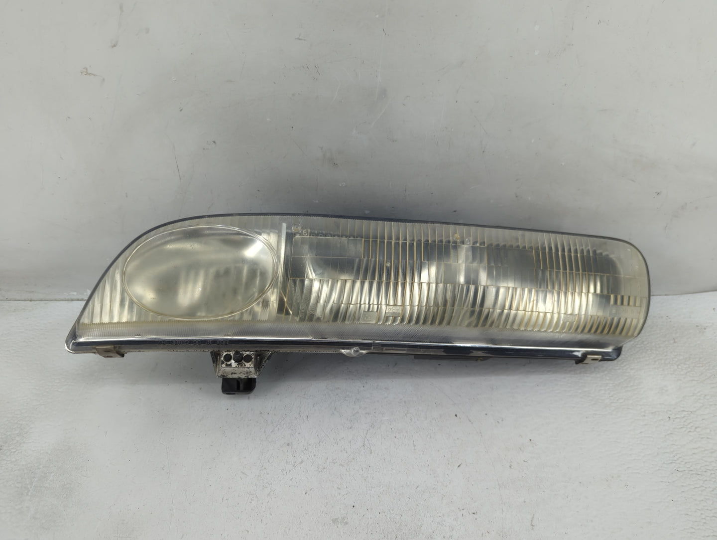 1996-1999 Saturn Sl Driver Left Oem Head Light Headlight Lamp - Oemusedautoparts1.com