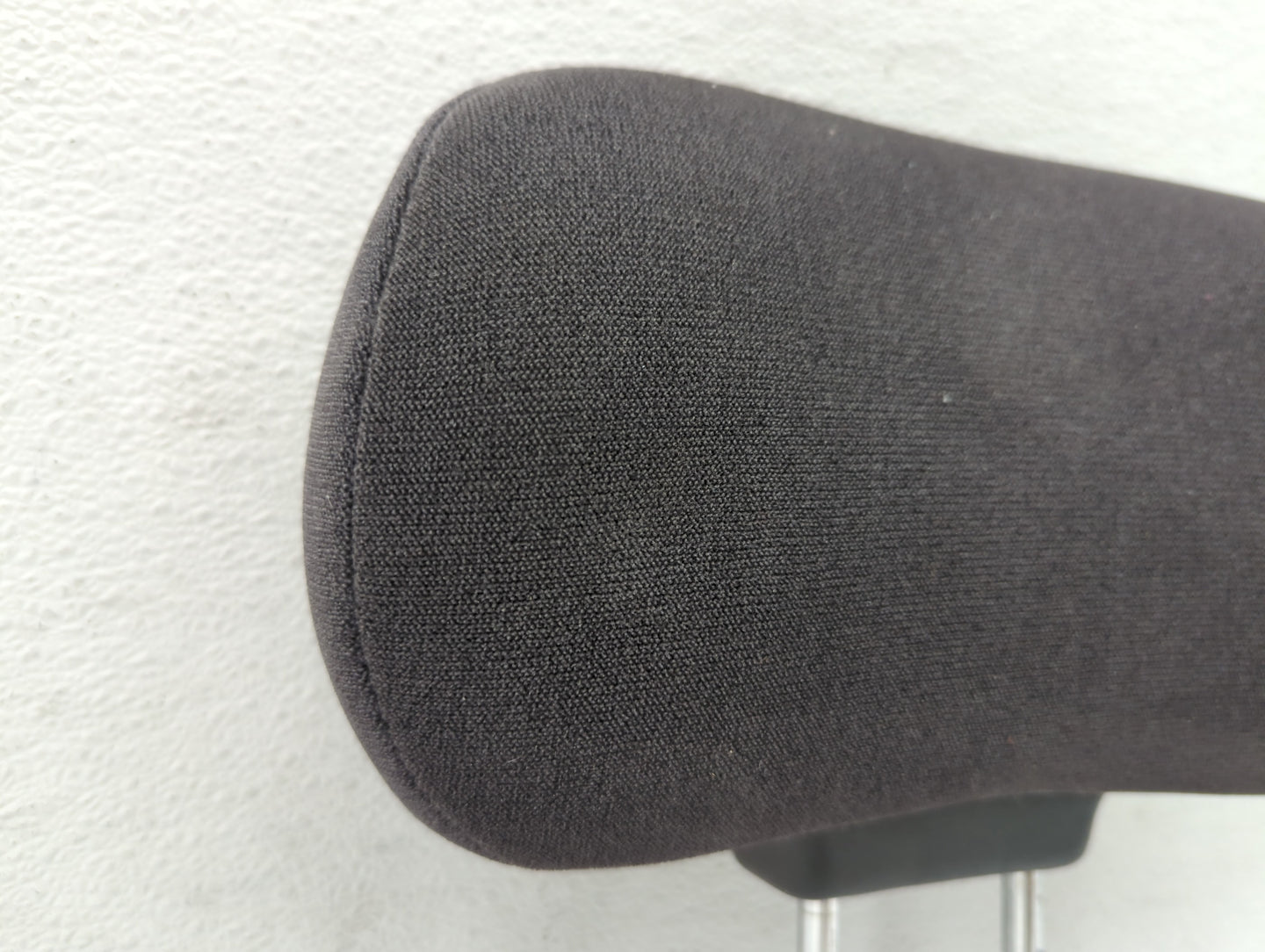 2000-2002 Saturn Sl Headrest Head Rest Front Driver Passenger Seat Fits Fits 2000 2001 2002 OEM Used Auto Parts - Oemusedaut