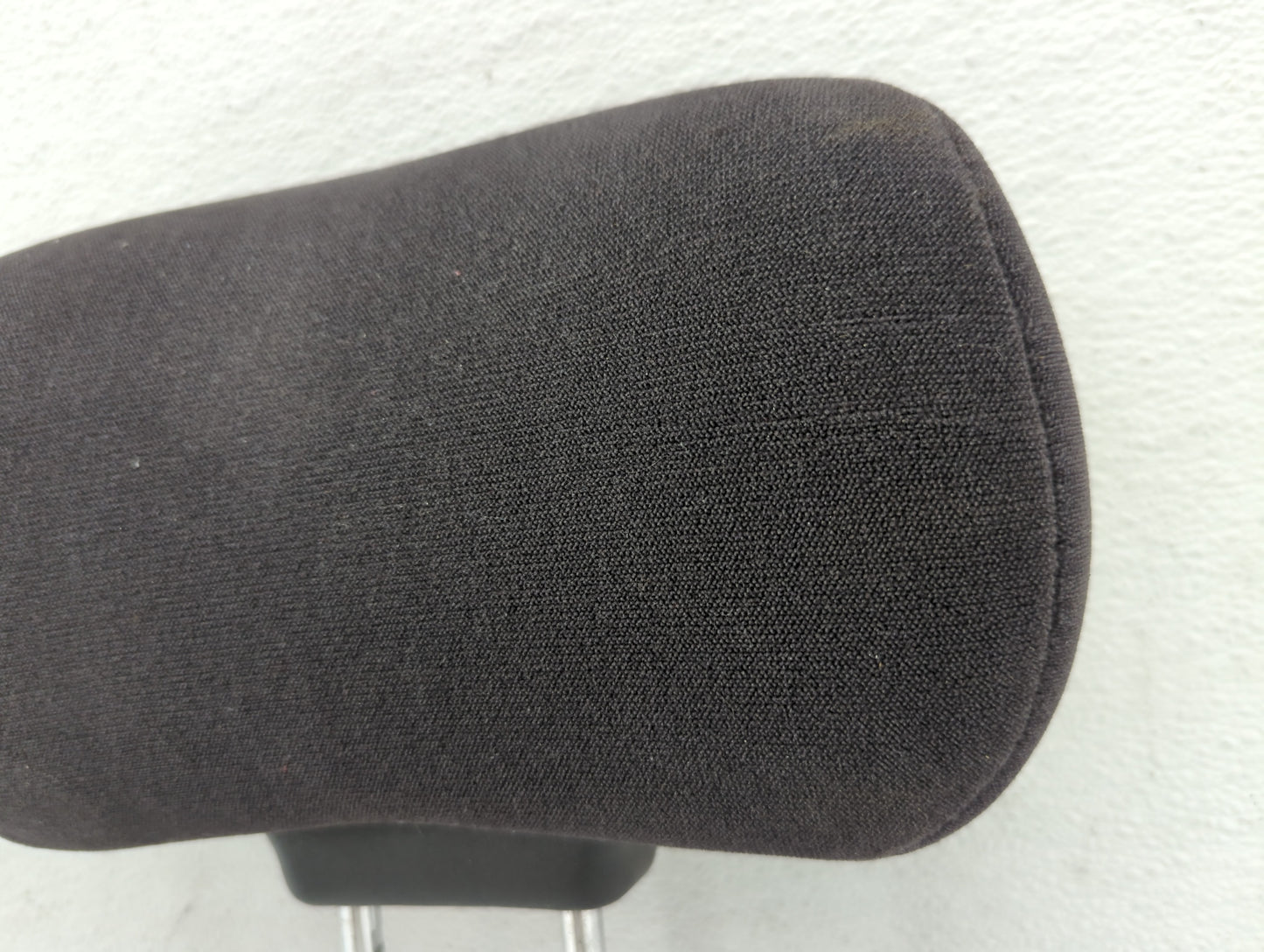 2000-2002 Saturn Sl Headrest Head Rest Front Driver Passenger Seat Fits Fits 2000 2001 2002 OEM Used Auto Parts - Oemusedaut