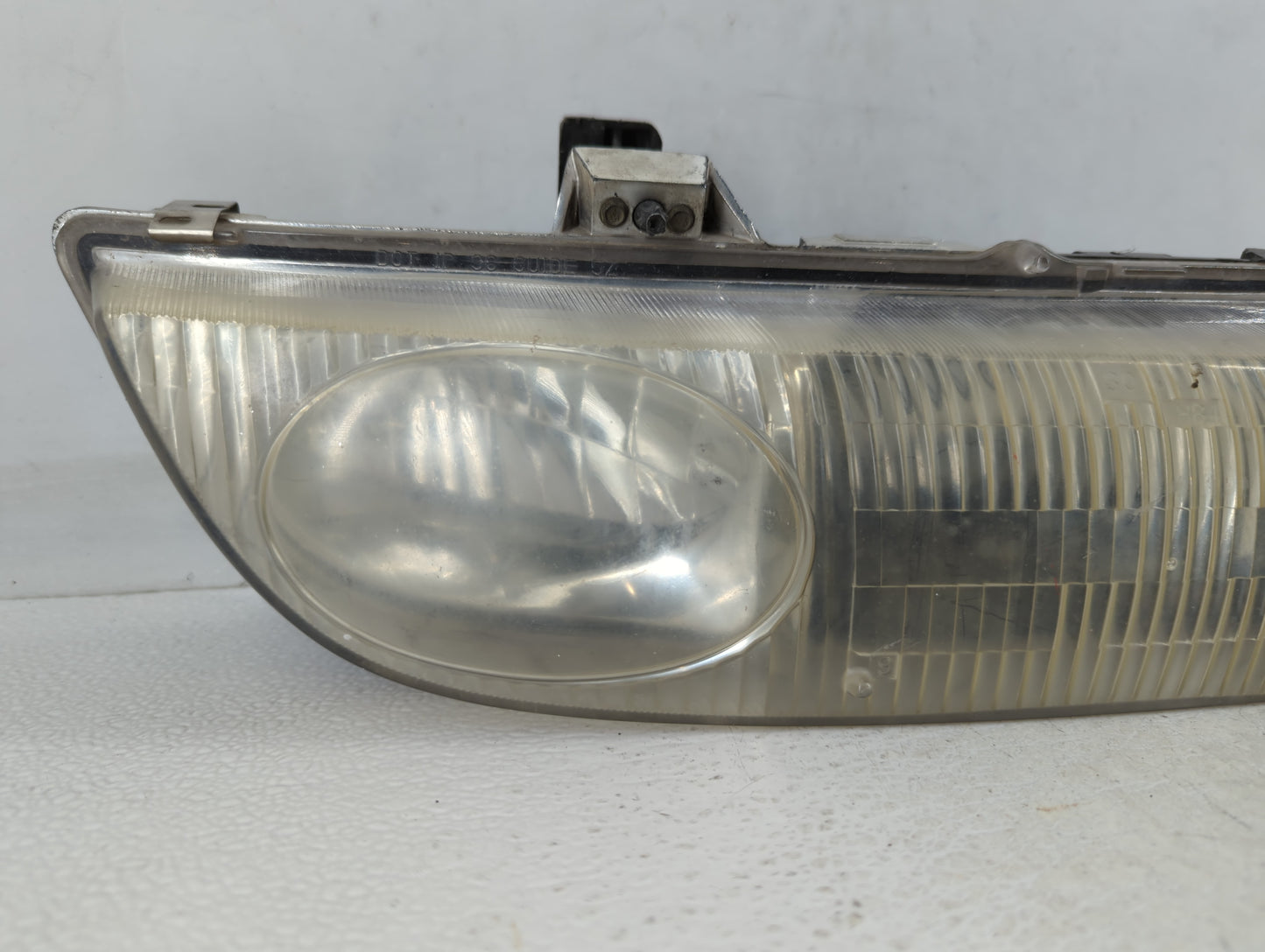 1996-1999 Saturn Sl Driver Left Oem Head Light Headlight Lamp 596156 - Oemusedautoparts1.com
