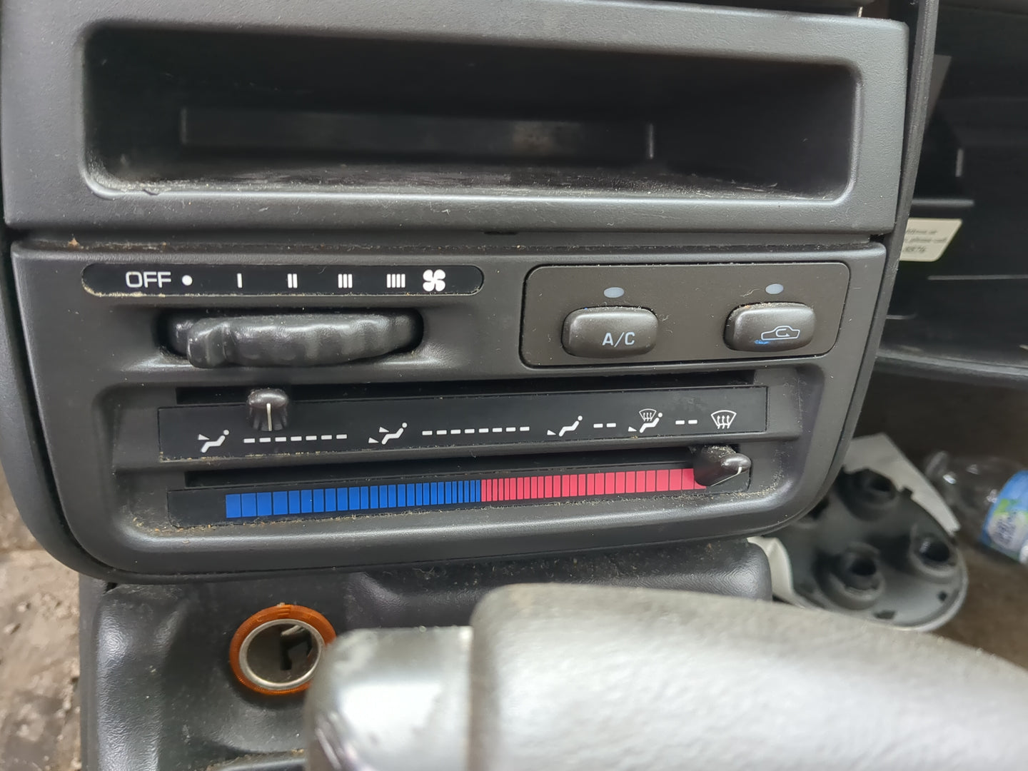 1996-1999 Saturn Sl2 Climate Control Module Temperature AC/Heater Replacement Fits Fits 1996 1997 1998 1999 OEM Used Auto Pa