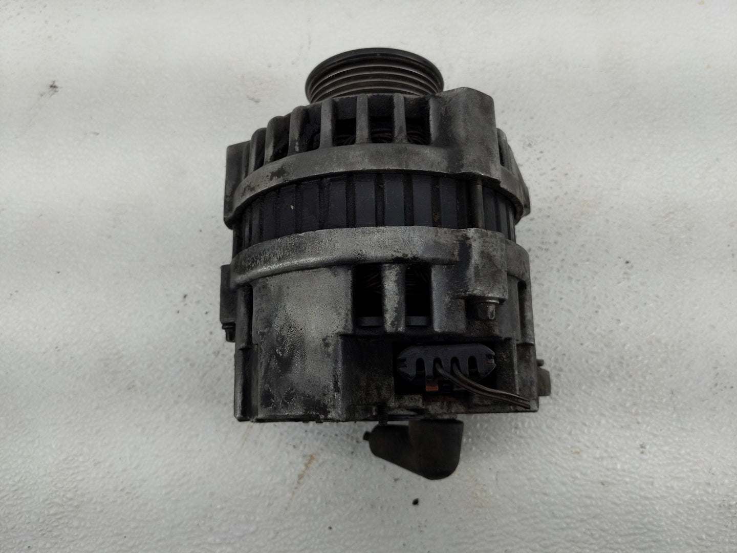 1998-2002 Saturn Sl2 Alternator Replacement Generator Charging Assembly Engine OEM Fits Fits 1998 1999 2000 2001 2002 OEM Us