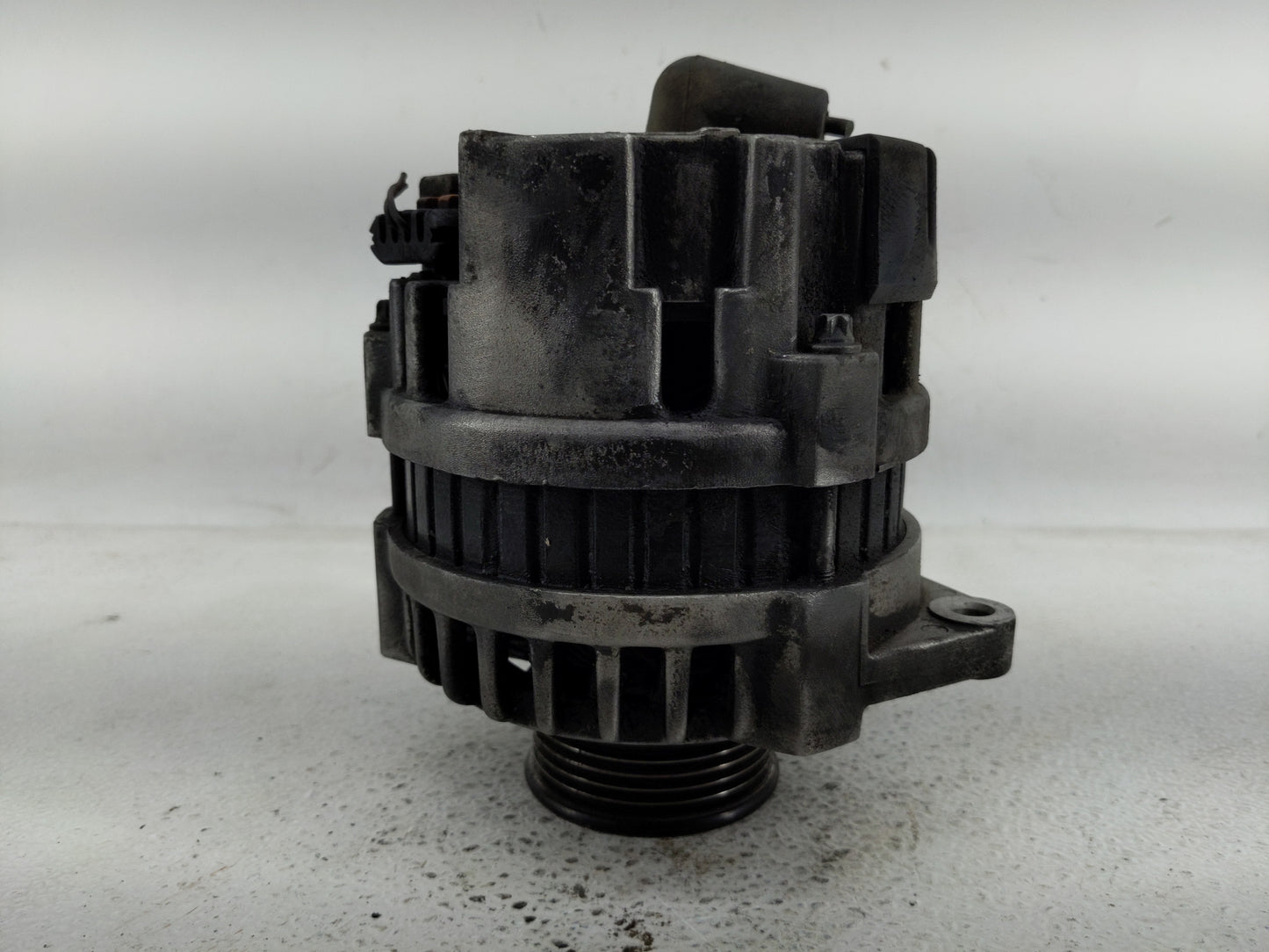 1998-2002 Saturn Sl2 Alternator Replacement Generator Charging Assembly Engine OEM Fits Fits 1998 1999 2000 2001 2002 OEM Us