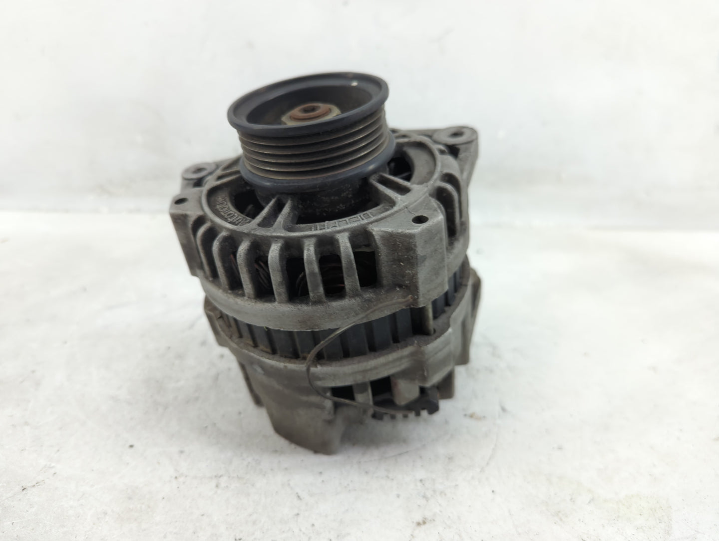 1998-2002 Saturn Sl2 Alternator Replacement Generator Charging Assembly Engine OEM P/N:21025094 Fits Fits 1998 1999 2000 200