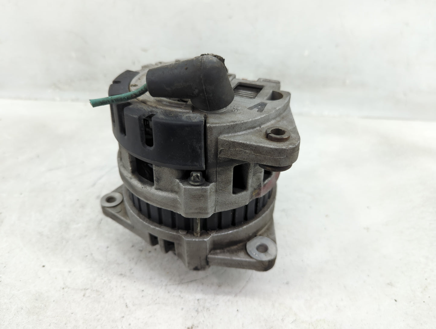 1998-2002 Saturn Sl2 Alternator Replacement Generator Charging Assembly Engine OEM P/N:21025094 Fits Fits 1998 1999 2000 200