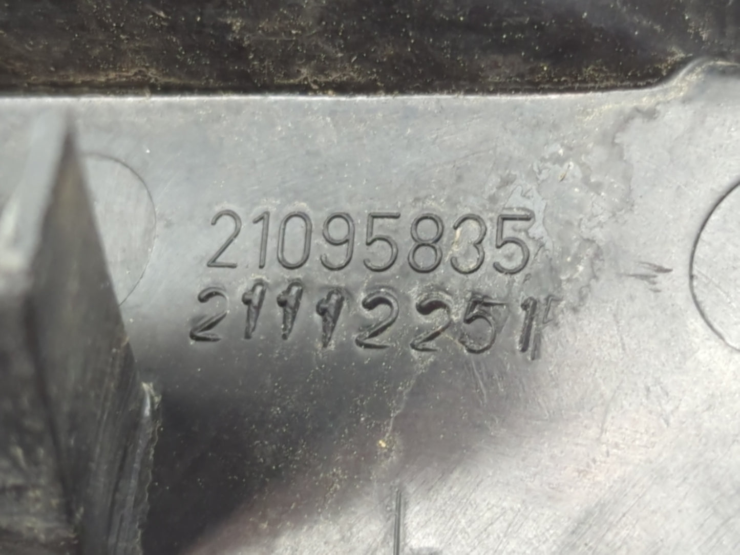 1999 Saturn Sw1 Tail Light Assembly Passenger Right OEM Fits Fits 1998 2000 OEM Used Auto Parts - Oemusedautoparts1.com