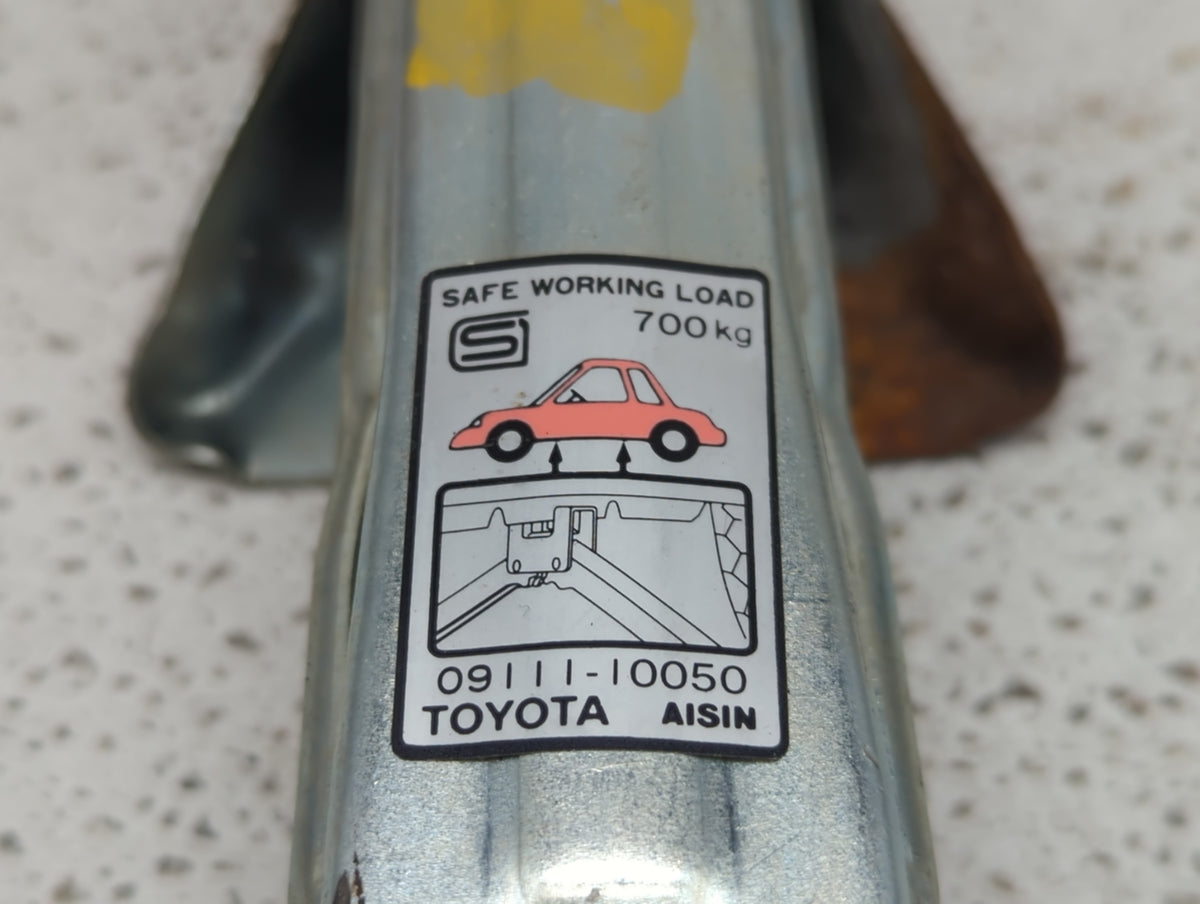 1999 Scion Xb Spare Scissor Car Jack - Oemusedautoparts1.com