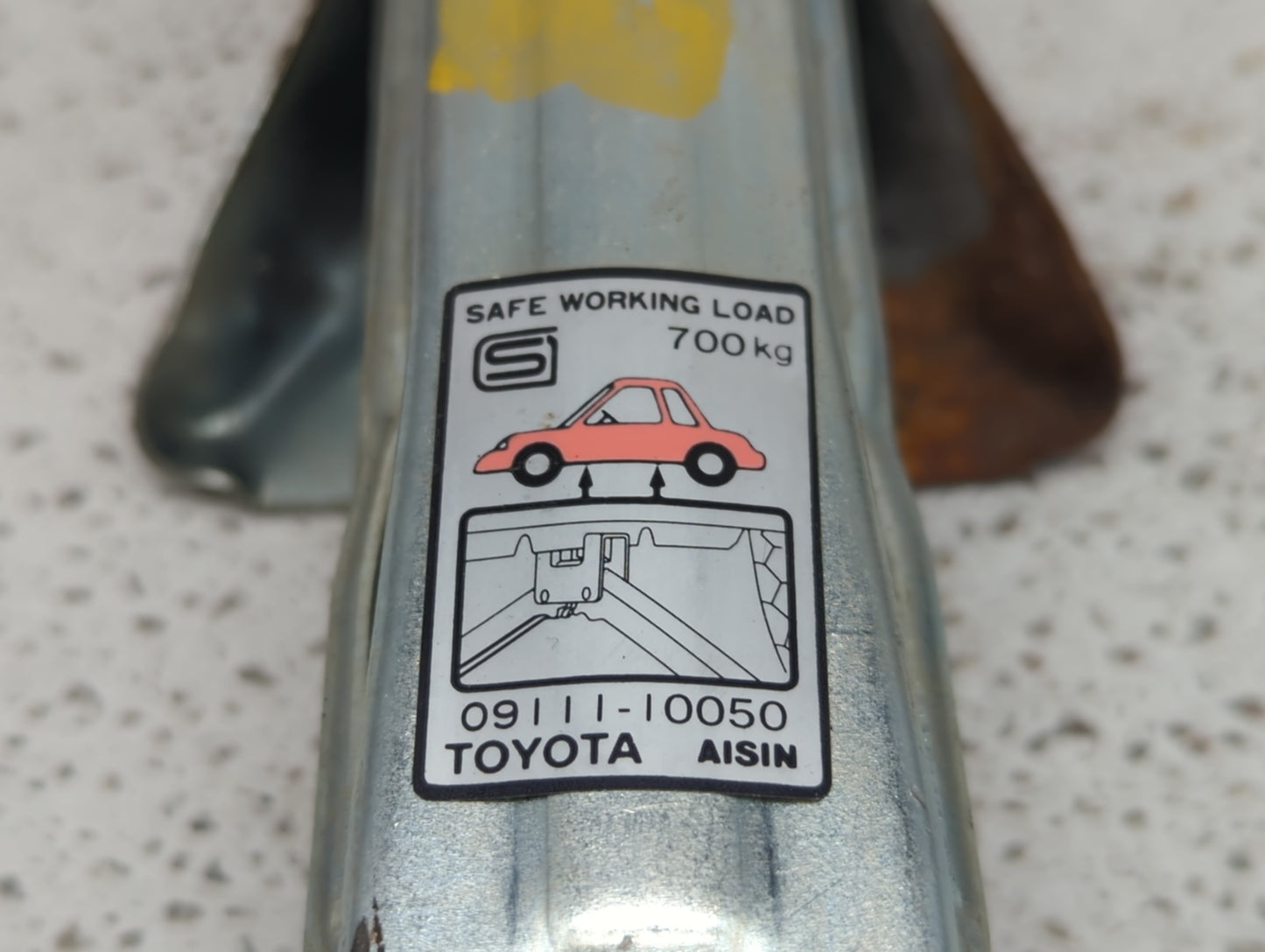 1999 Scion Xb Spare Scissor Car Jack - Oemusedautoparts1.com